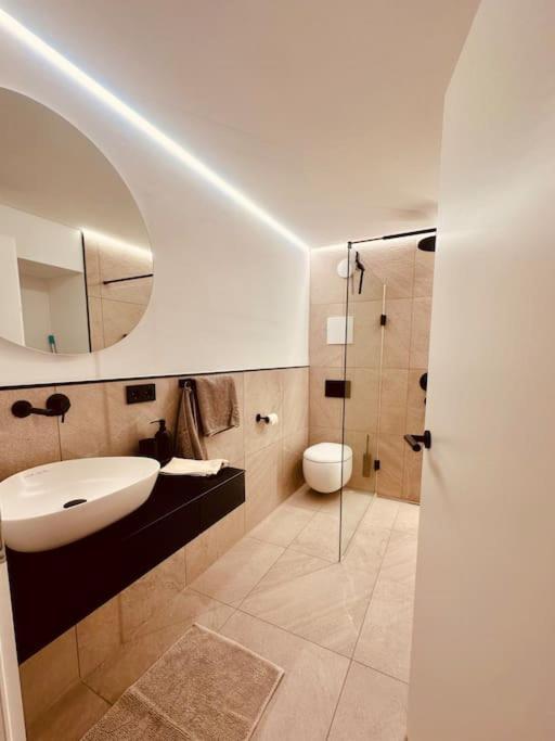 2 Zimmer Apartment Sindelfingen Boeblingen Calw Aidlingen Bagian luar foto